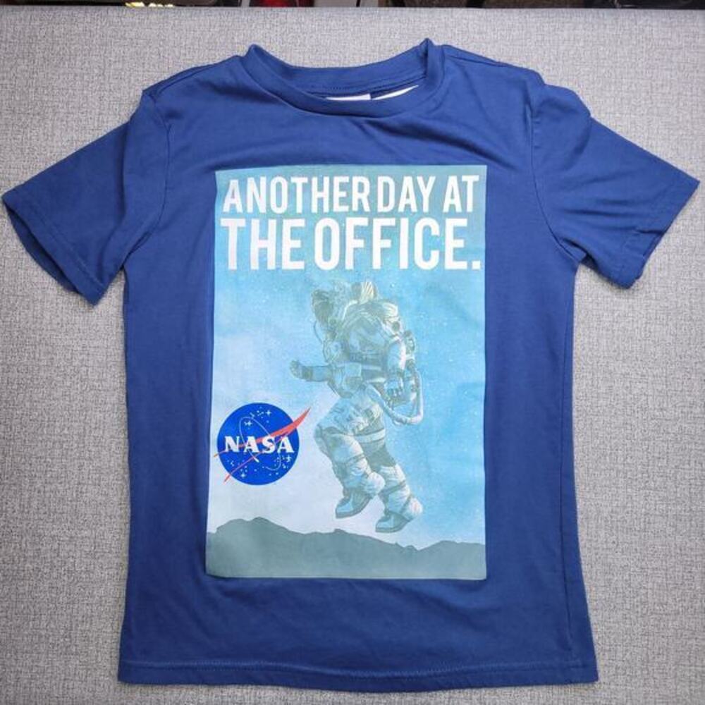 NASA Graphic Tee Kids‎ Size 8 Blue Short Sleeve Shirt Astronaut Space